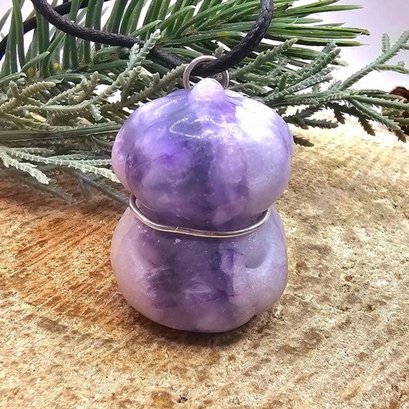 Nature Purple Fluorite Hand Carved Stacking Funny Pumpkin Pendant Necklace - Picture 7 of 10